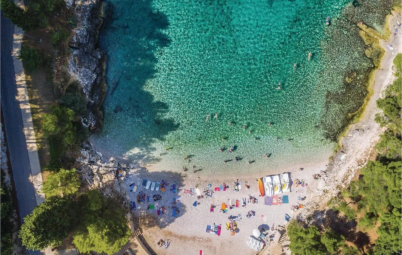 Stunning Home In Pula With Wifi